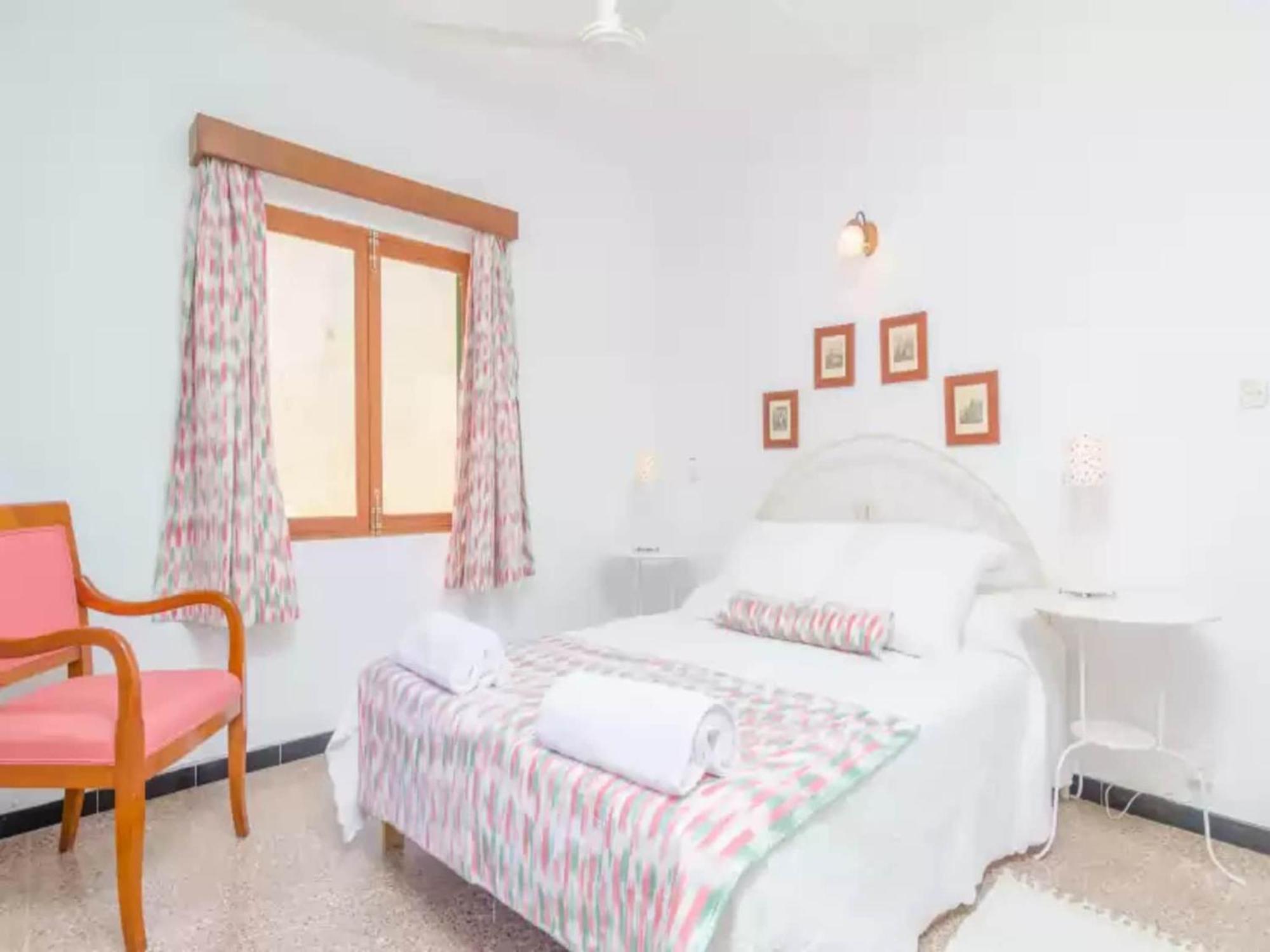Chalet House In S'illot-cala Morlanda Free Wifi